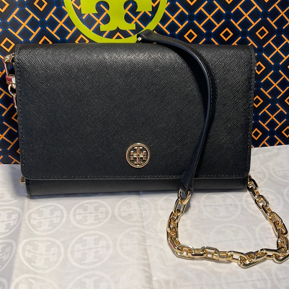 Tory Burch Robinson Chain Wallet